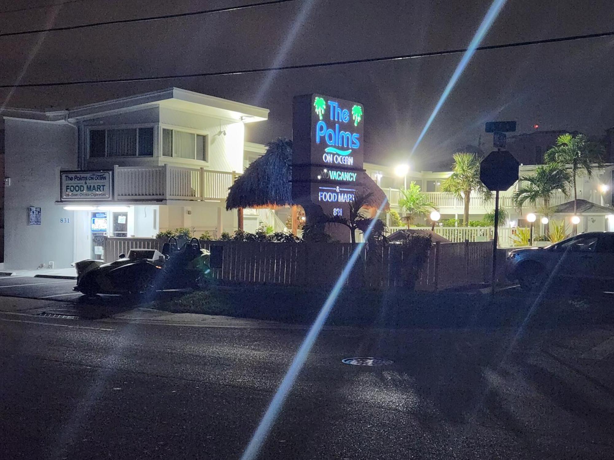 The Palms On Ocean Motel Pompano Beach Kültér fotó
