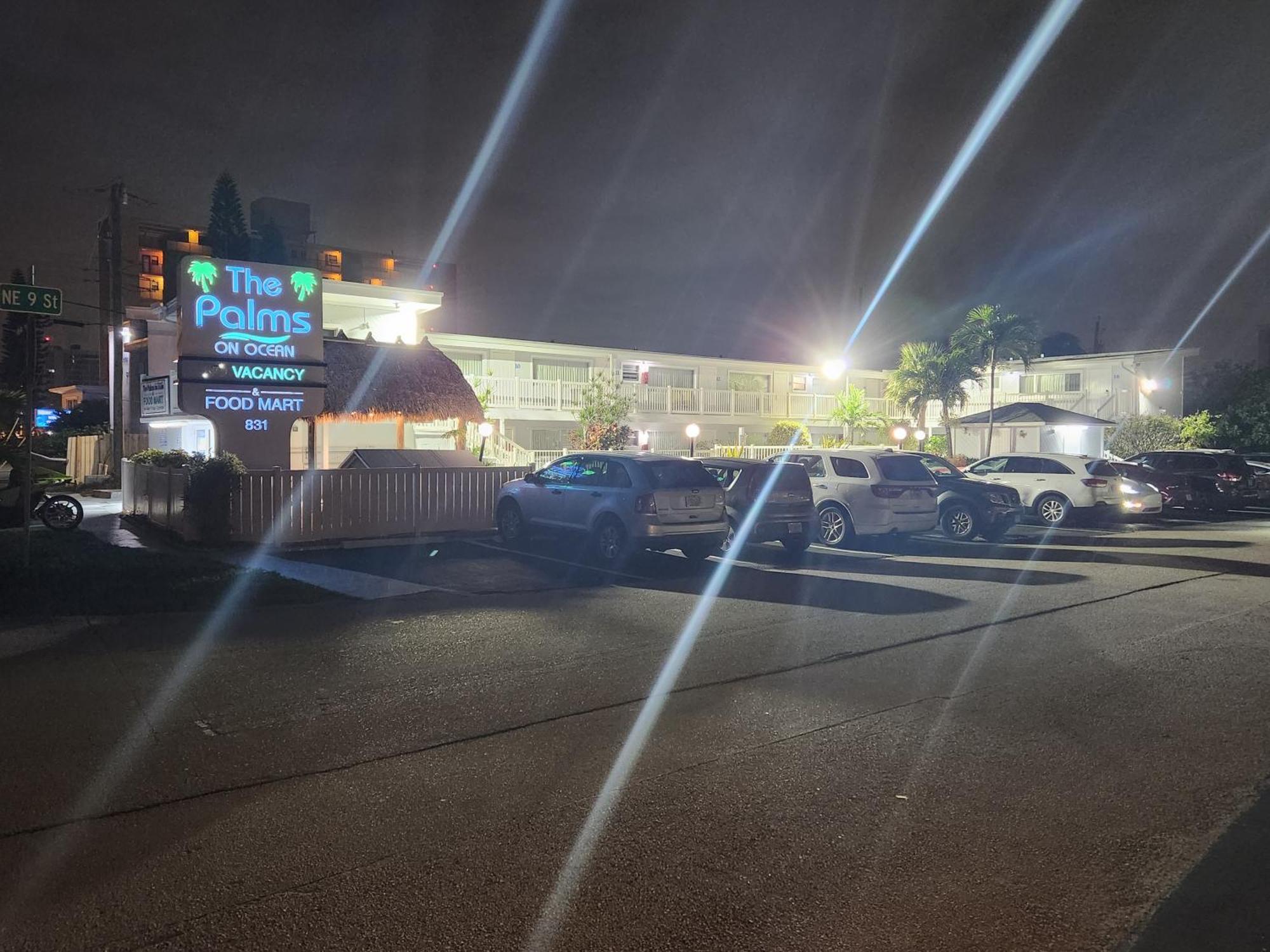 The Palms On Ocean Motel Pompano Beach Kültér fotó
