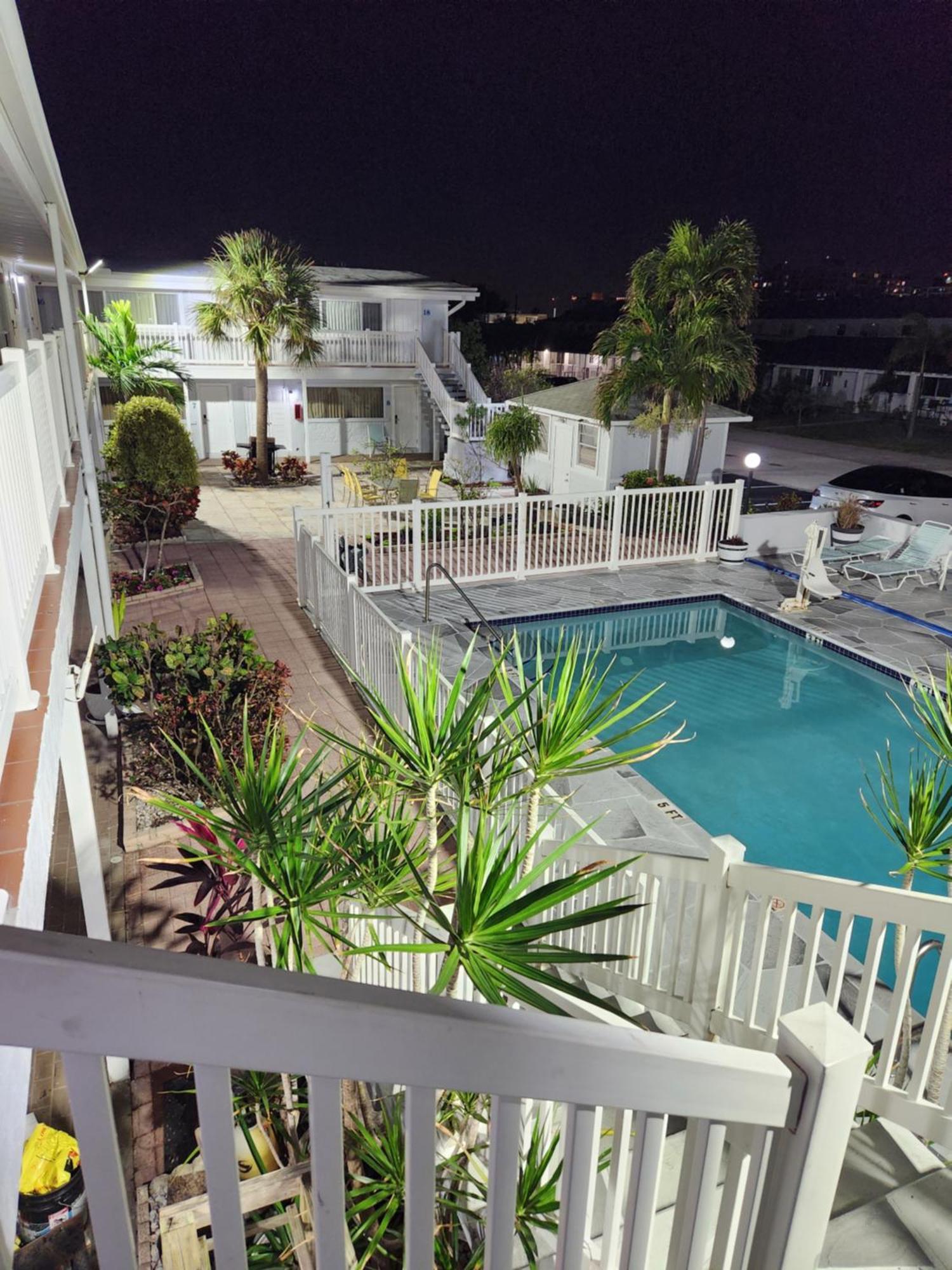 The Palms On Ocean Motel Pompano Beach Kültér fotó